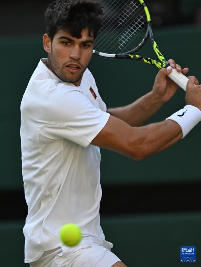 尤其是在面 尤其是在面