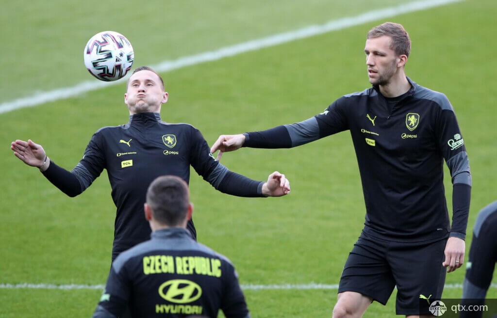 名字总能出 名字总能出