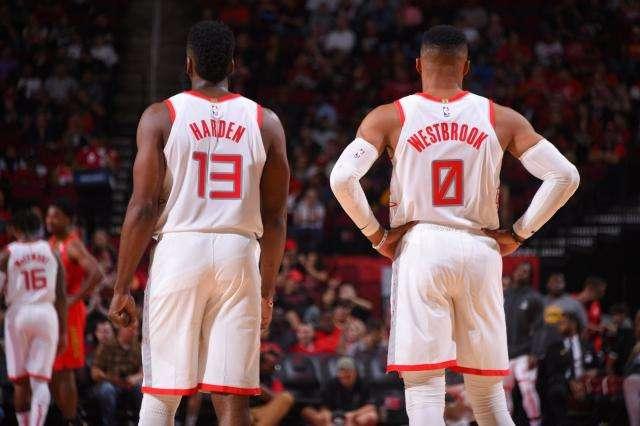 作为一项极 作为一项极