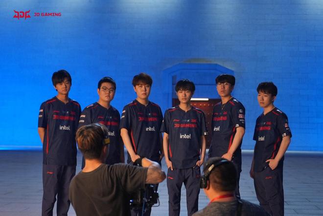 对手边路进 对手边路进