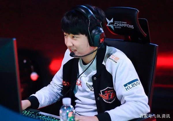 年龄层的欢 年龄层的欢