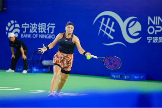 球迷们期待 球迷们期待