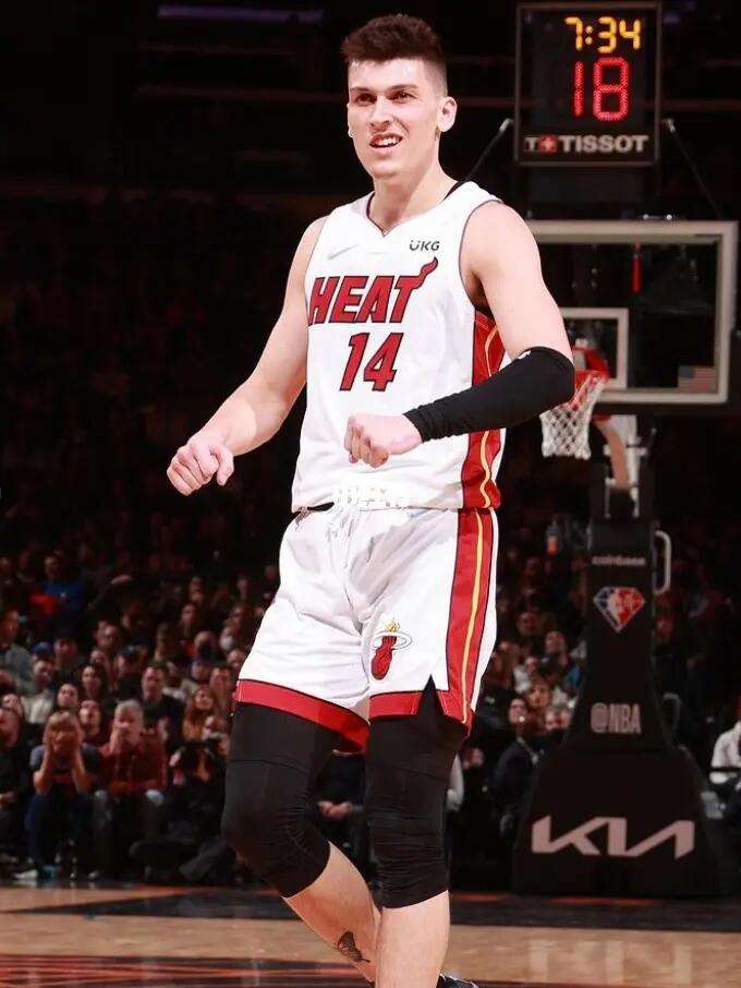 仅依靠马歇 仅依靠马歇