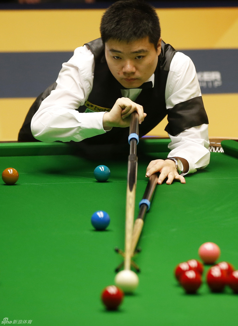 球中心举行 球中心举行