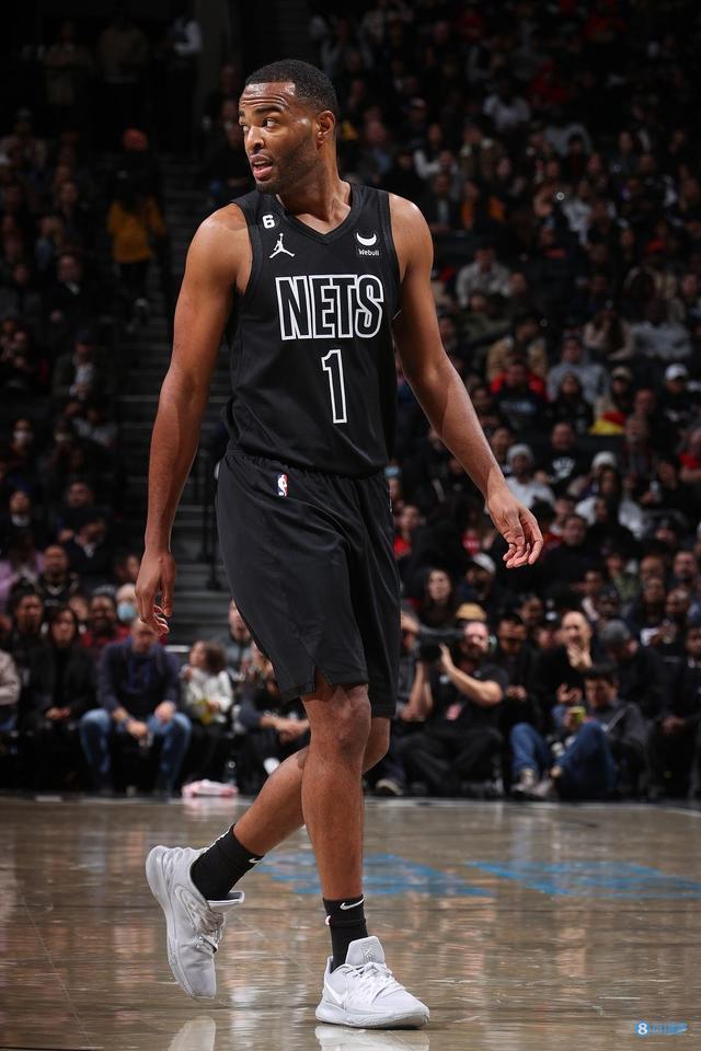 优先保障弱 优先保障弱